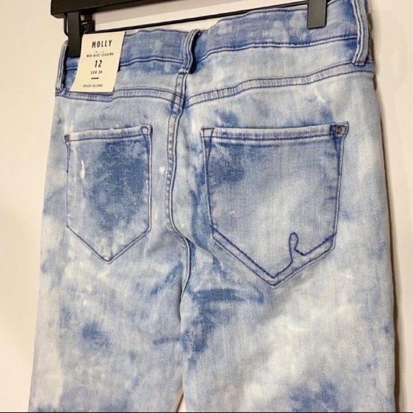 New River Island Molly Mid Rise Capris Jeans in Light Wash Bleached - Picture 5 of 8